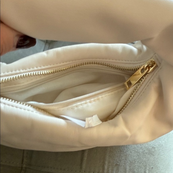 Melie Bianco Cream Hobo Bag - Picture 4 of 6